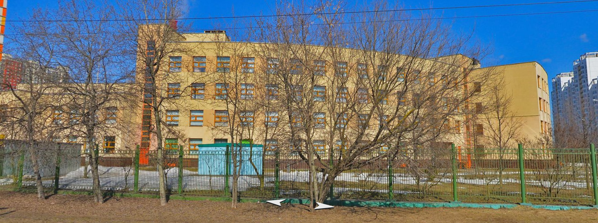 Школьное здание № 4 - Митинская ул., д. 14 — ГБОУ Школа № 1538