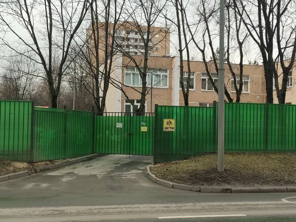 Здание, реализующее программы дошкольного образования по адресу: Волжский Бульвар квартал 114а, корпус 5 — ГБОУ Школа № 641 имени С. Есенина