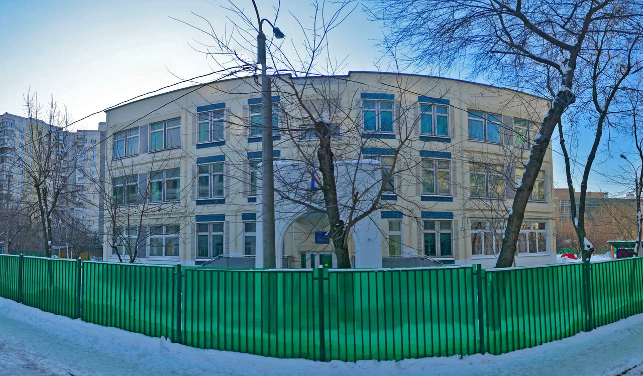 Хвалынский б-р, 4к3 — ГБОУ Школа № 1359