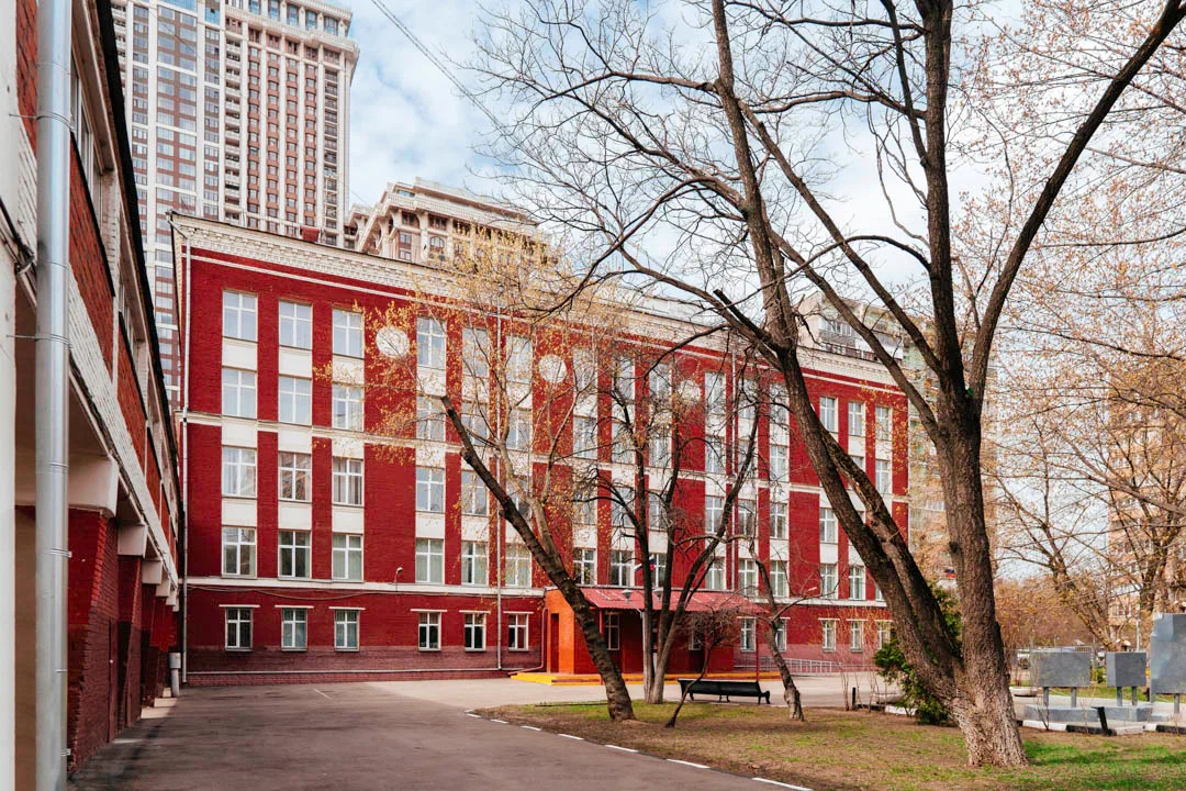 Предуниверсарий МАИ (корпус)