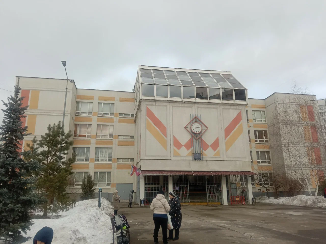 Мячковский бульвар, дом 7, корпус 2 — ГБОУ Школа № 1357