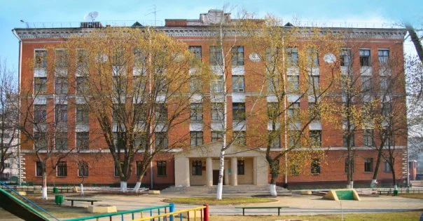 Школьный корпус корпус №3, (499)261-22-63 — ГБОУ "Школа на Яузе"