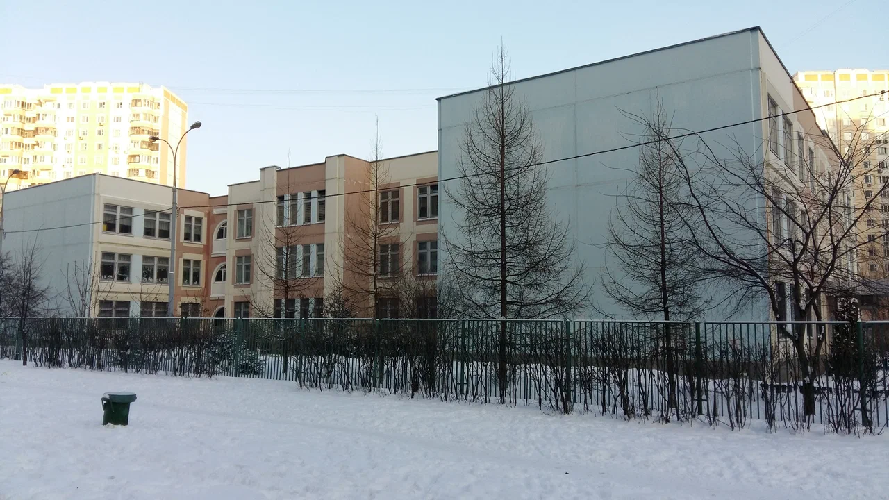 Братиславская улица, дом 13, корпус 2 — ГБОУ Школа № 1357