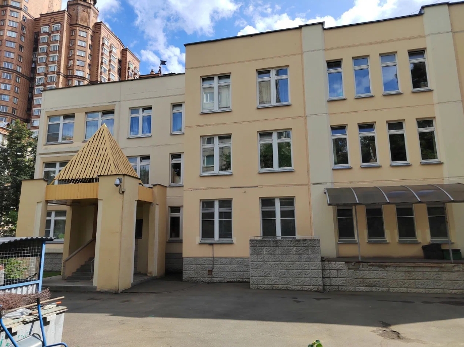 Корпус "Винни-Пух" — ГБОУ "Курчатовская школа"