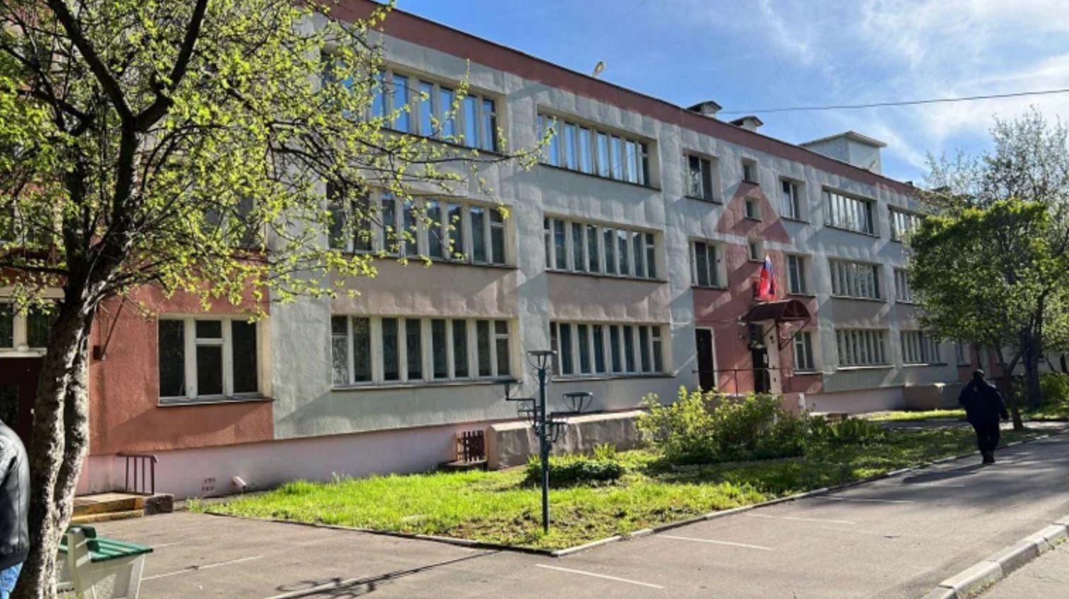 город Москва, Байкальская улица, дом 49А — ГБОУ Школа № 1516