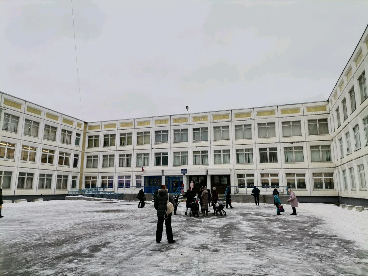 Начальное, основное и среднее общее образование — ГБОУ Школа № 1371 "Крылатское"