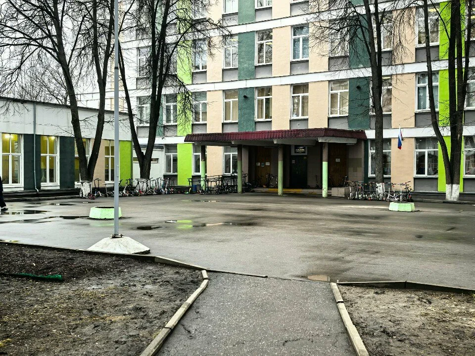Школа 4 — ГБОУ Школа № 2098 имени Героя Советского Союза Л.М. Доватора