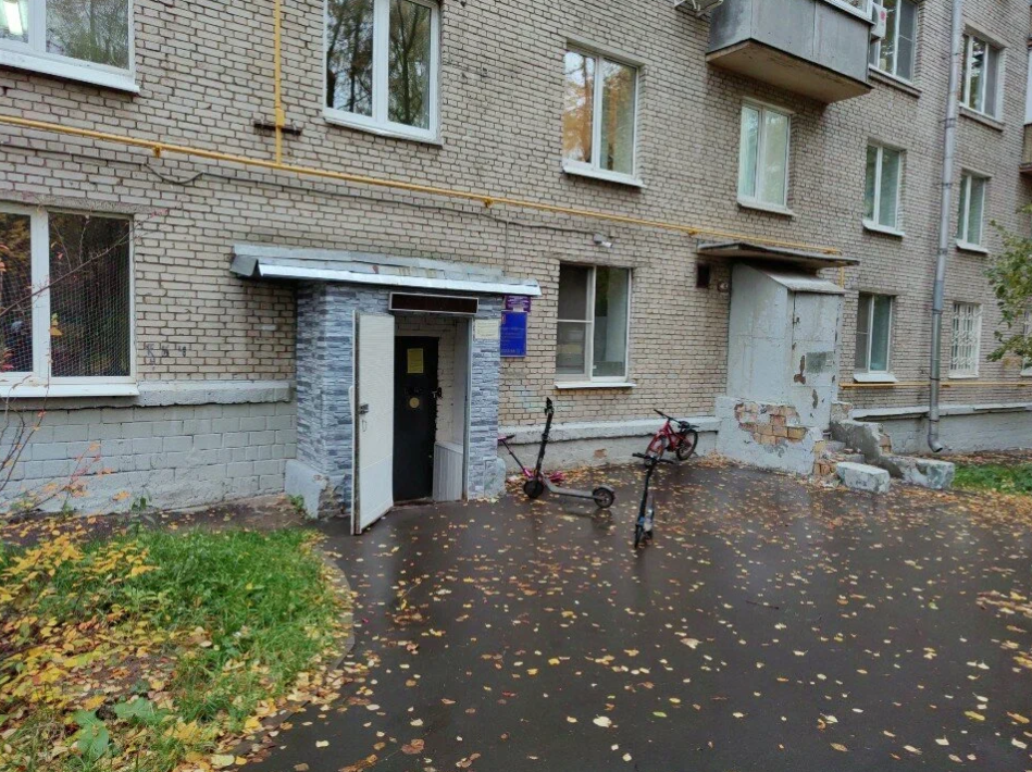 Подразделение школы, находящееся по адресу: ул. Марии Ульяновой, дом 17, корпус 1 — ГБОУ Школа № 7