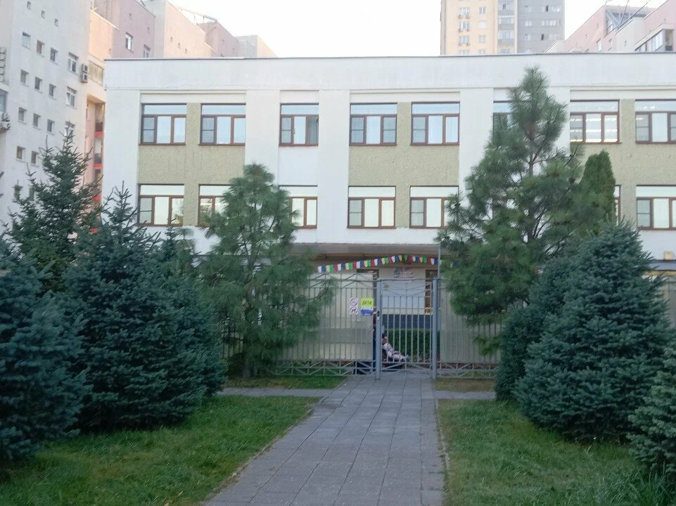 Ходынский бульвар, дом 15, строение 2 — ГБОУ Школа № 1409