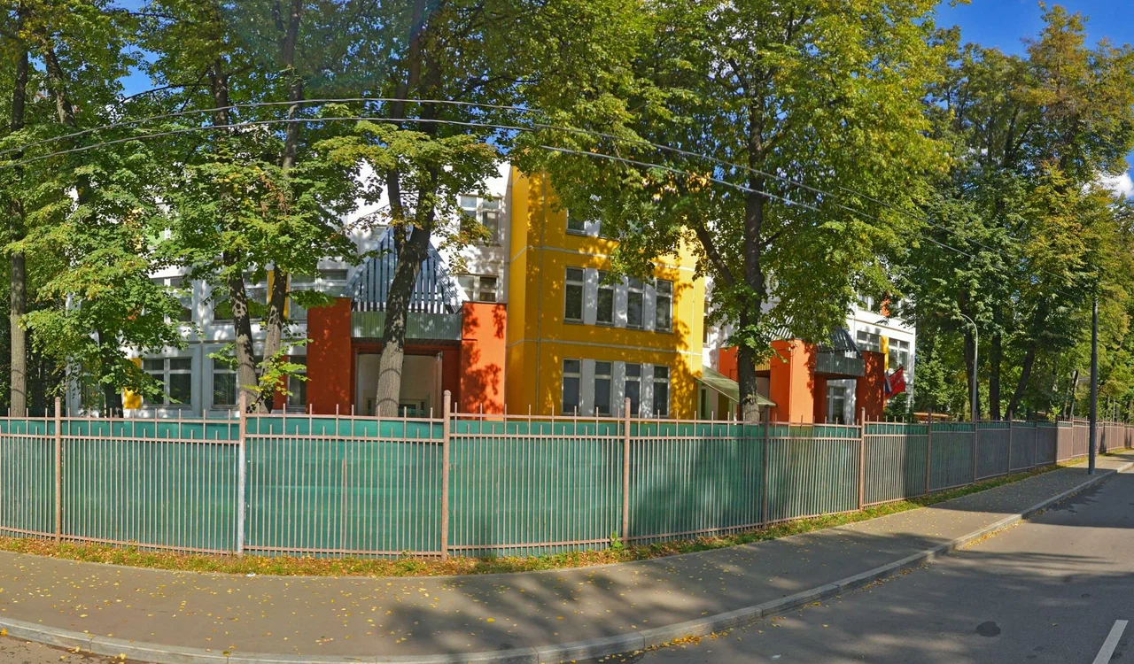ГБОУ Школа № 1222 (корпус)