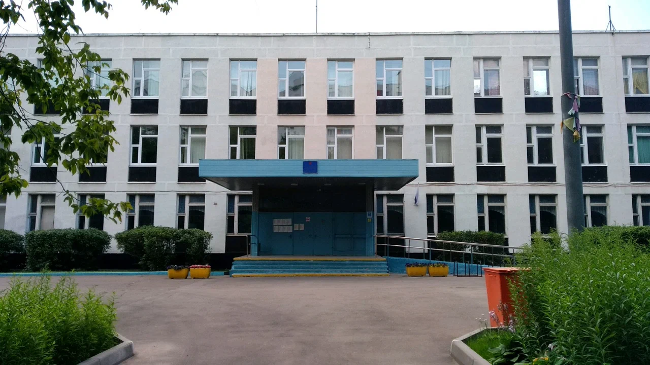 Здание по адресу улица Говорова, дом 7 — ГБОУ Школа № 1400