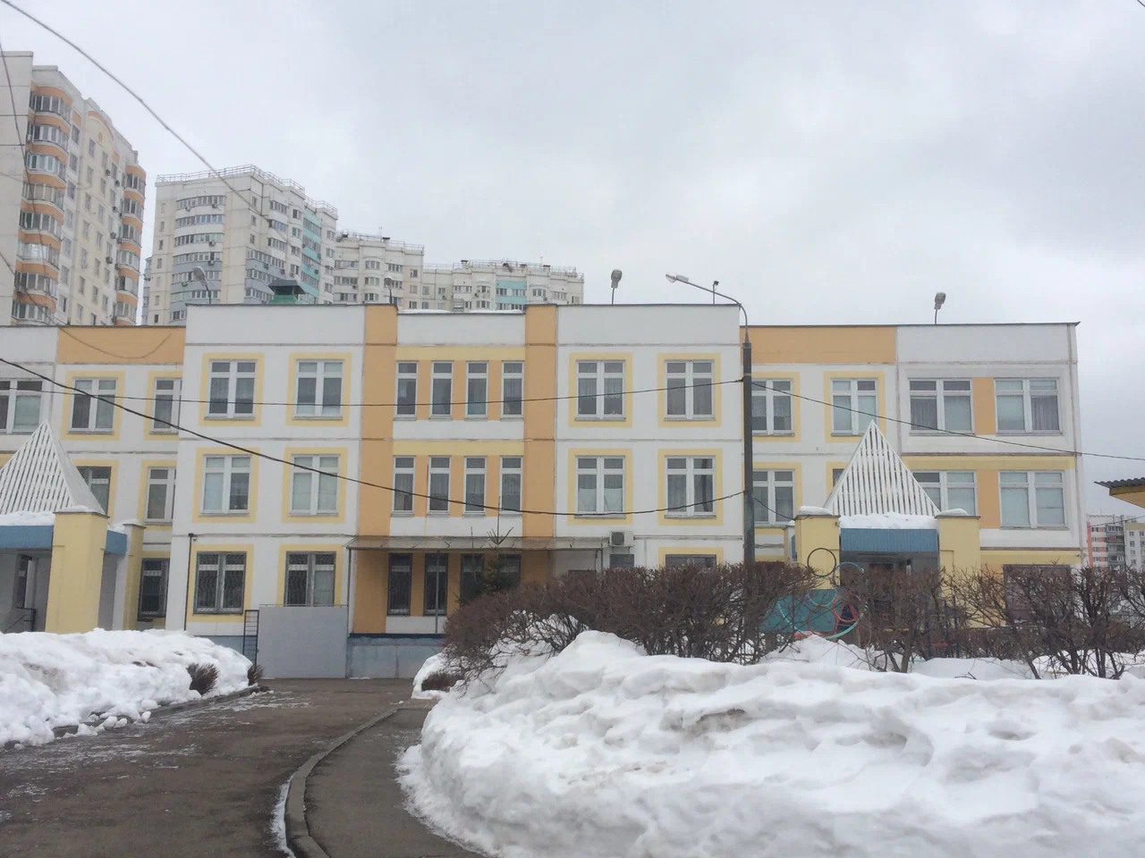 Здание №8 - Дошкольный корпус "Акварельный городок" — ГБОУ Школа № 2000