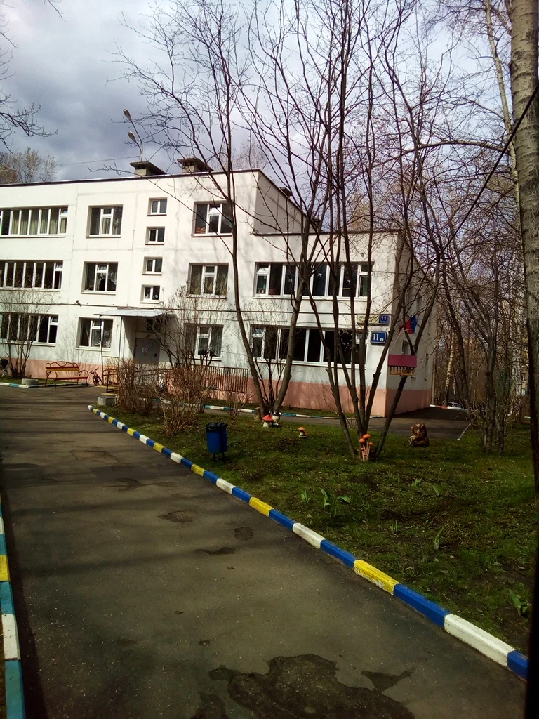 Здание по адресу Ярцевская, дом 11, корпус 4 — ГБОУ Школа № 1293