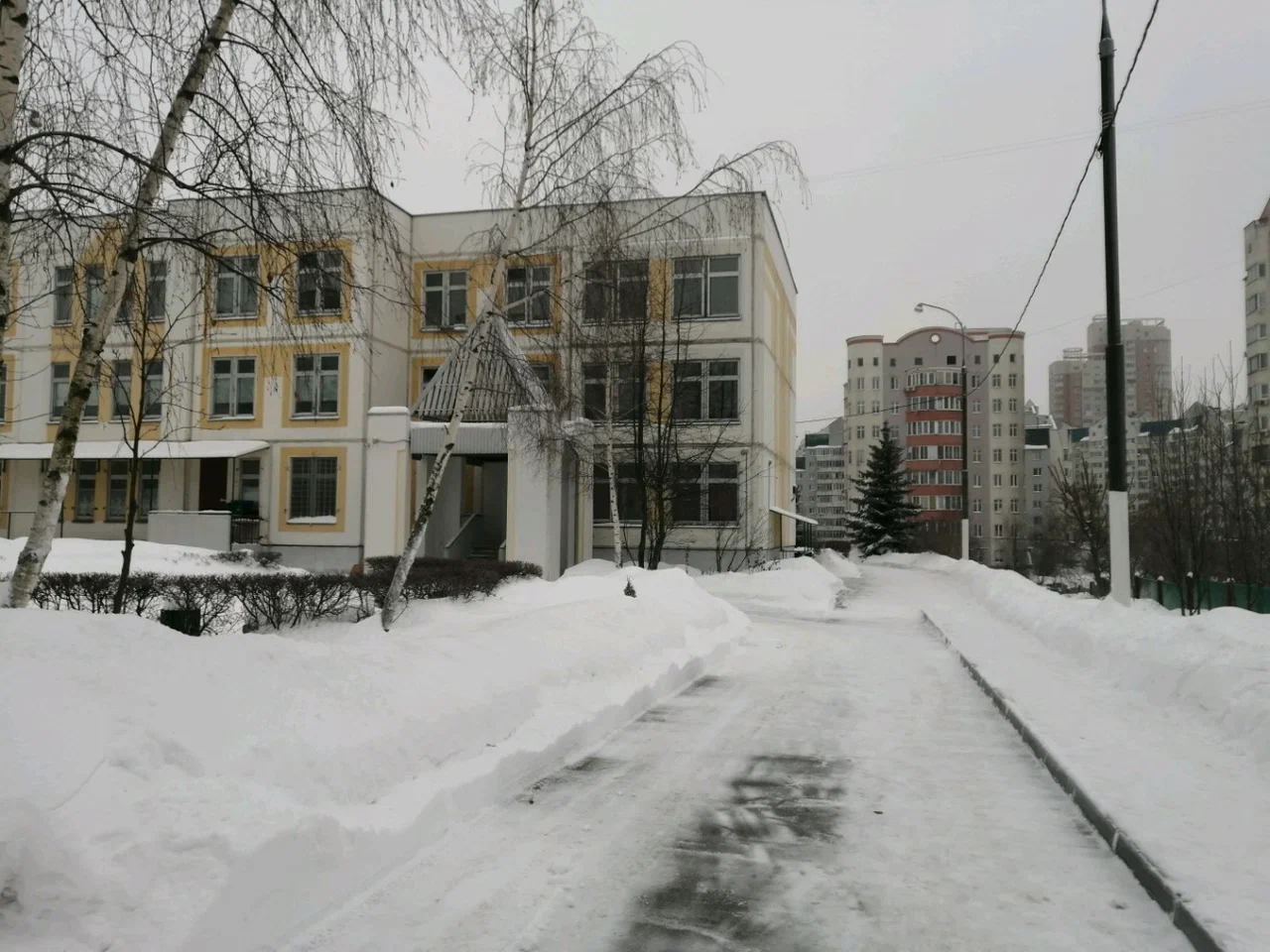 ДОУ "Садко", ул. Рословка, д. 8, корп. 1 — ГБОУ Школа № 1564