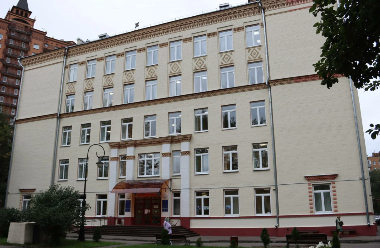 Государственное автономное учреждение дополнительного образования города Москвы "Детский музыкальный театр "Домисолька"